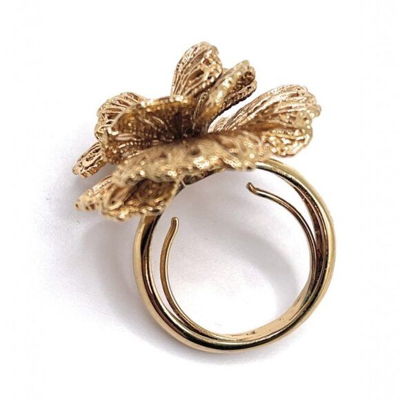 Geneve Lace Stella & Dot adjustable Ring 7-9 - Picture 2 of 2